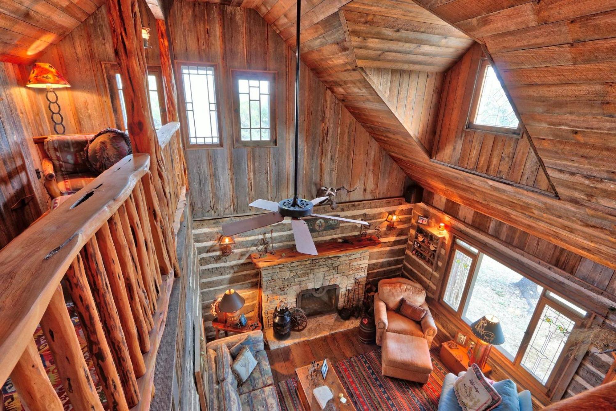 Log Cabin At Old Glory Ranch Wimberley Kültér fotó