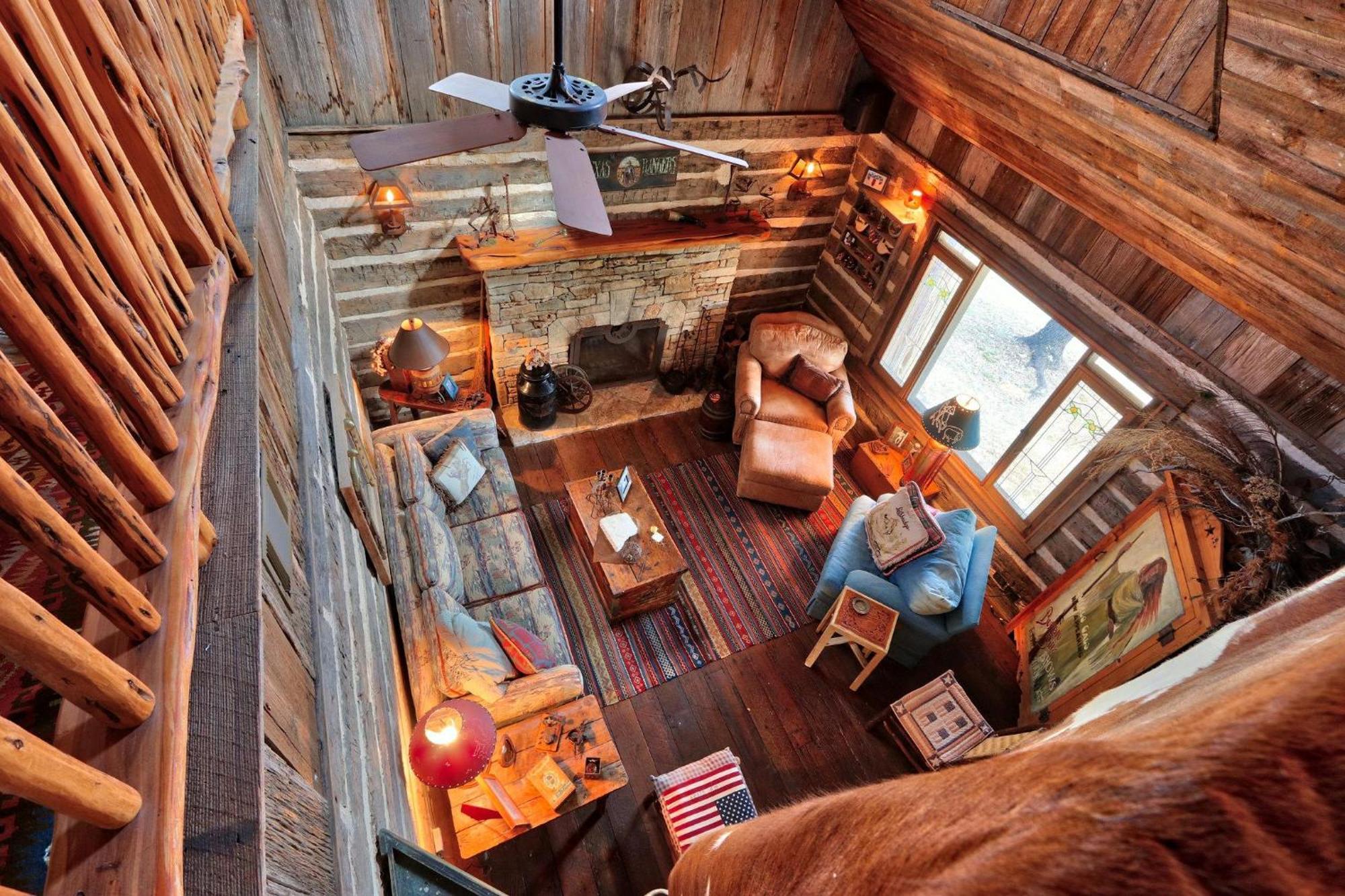 Log Cabin At Old Glory Ranch Wimberley Kültér fotó